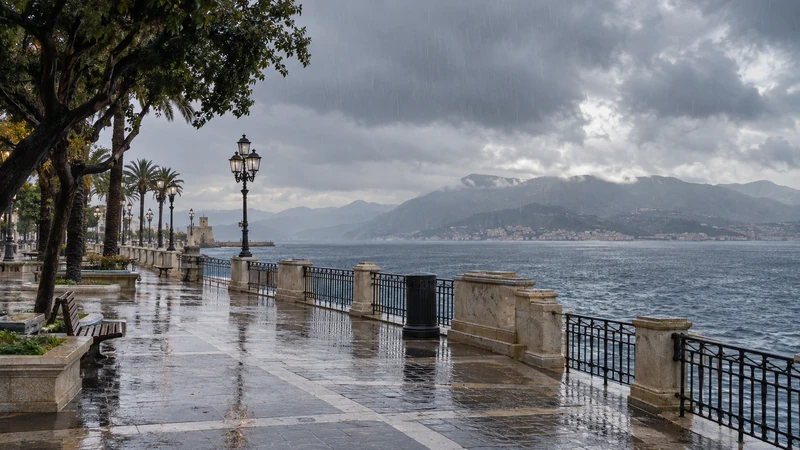 Illustrazione editoriale IA del lungomare di Reggio Calabria sotto nubi di pioggia; scena non documentaria, senza mappa o dati previsionali.